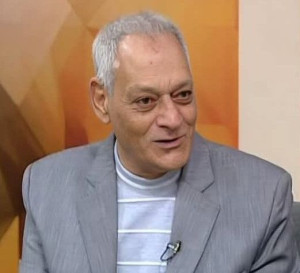 يكاد الشوق يحرقنى