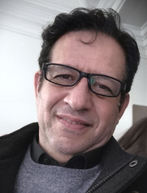 طاهر علوان